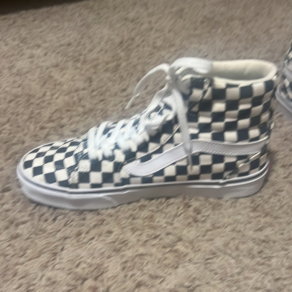 Vans shoes size 9 - Picture 4 of 12